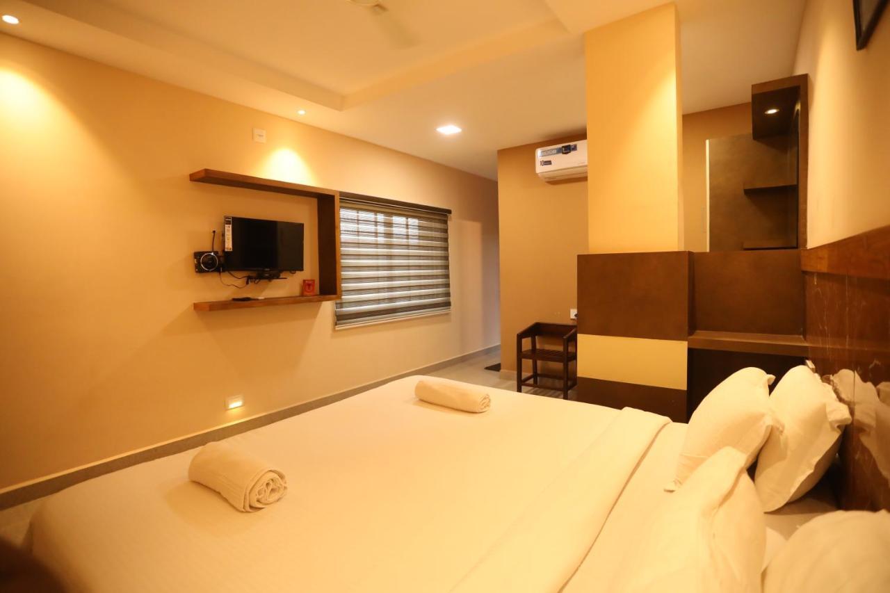 Hotel Southern Heritage Удупи Екстериор снимка
